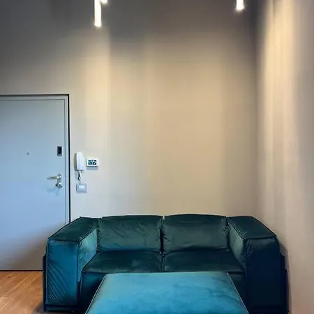 New On Lungarno Soderini Near Ponte Vecchio Apartment