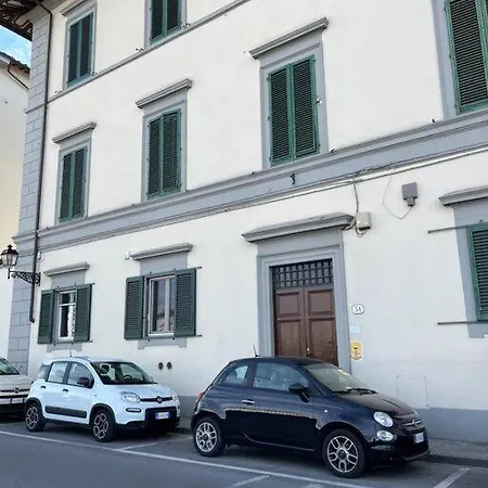 New On Lungarno Soderini Near Ponte Vecchio Apartment Florence