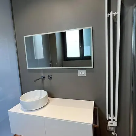 Apartment New On Lungarno Soderini Near Ponte Vecchio *